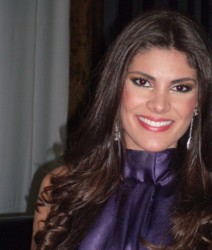 Primeiro Katuxa Super Fashion causa boa impressão natalia close